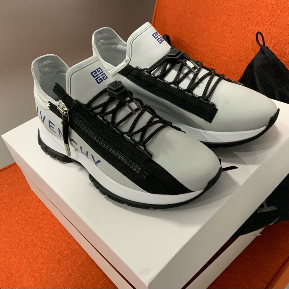 Givenchy Spectre Authentic!! - image 1